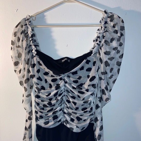 Missguided sheer dalmation print Black and White Patterned Bodysuit longsleeve - Picture 3 of 6